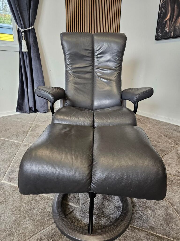 Stressless® Blues Signature lenestol m/krakk- Pent brukt!