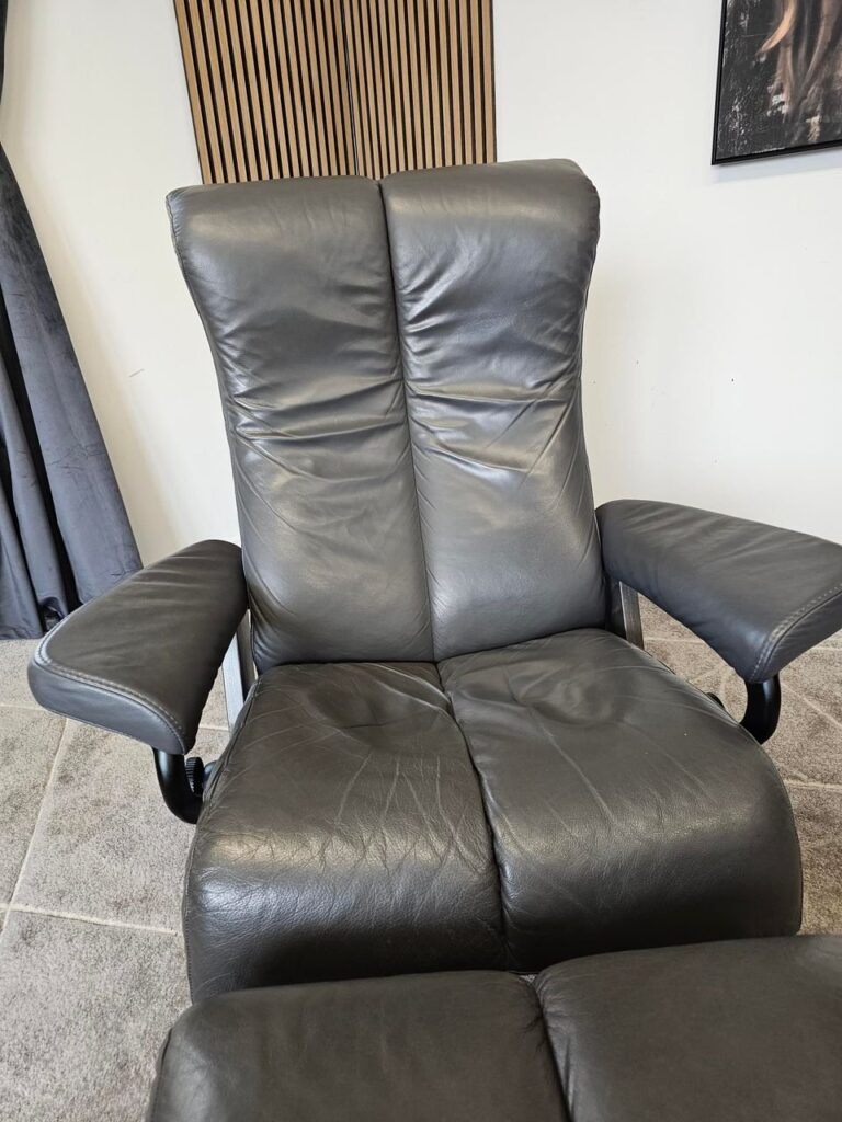 Stressless® Blues Signature lenestol m/krakk- Pent brukt!