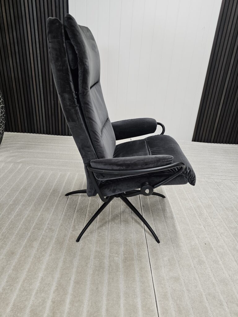 Stressless® Tokyo lenestol m/krakk- Pent brukt!