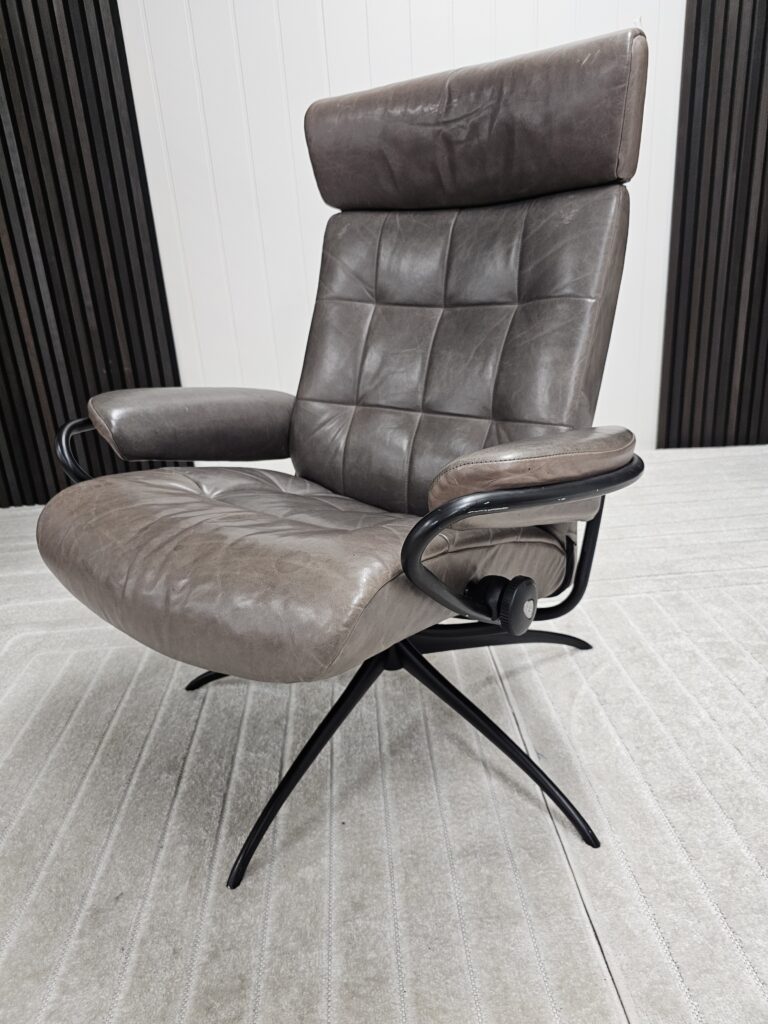 Stressless® London lenestol m/krakk- Pent brukt!