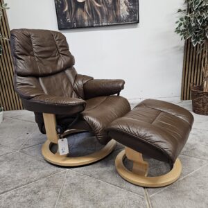 Stressless® Reno(S) lenestol m/krakk fra Ekornes