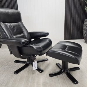 IMG lenestol med fotskammel fra Ekornes
