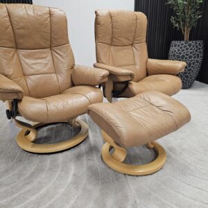 2 stk. Stressless® Mayfair(M) lenestol m/krakk fra Ekornes