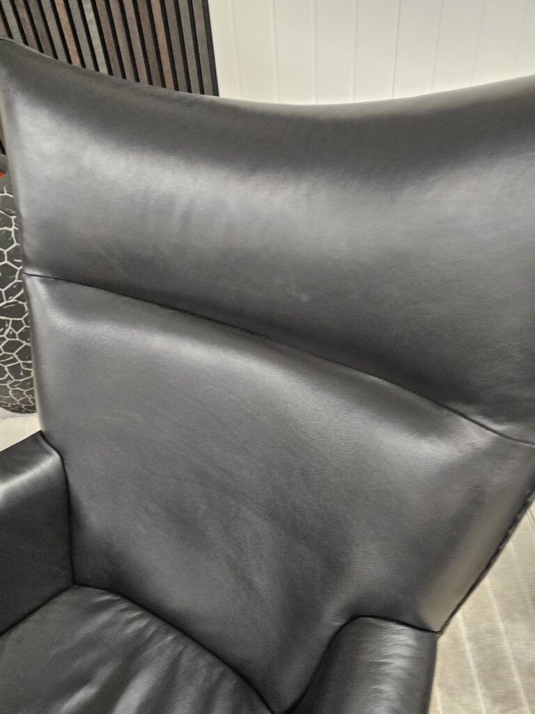 2 stk. Elegante lenstoler med unik design og komfort