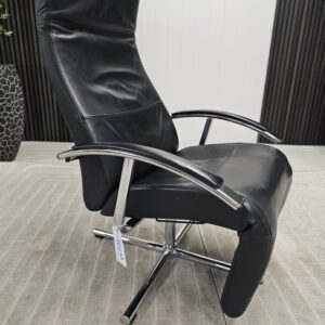 BoConcept lenestol med integrert fothviler