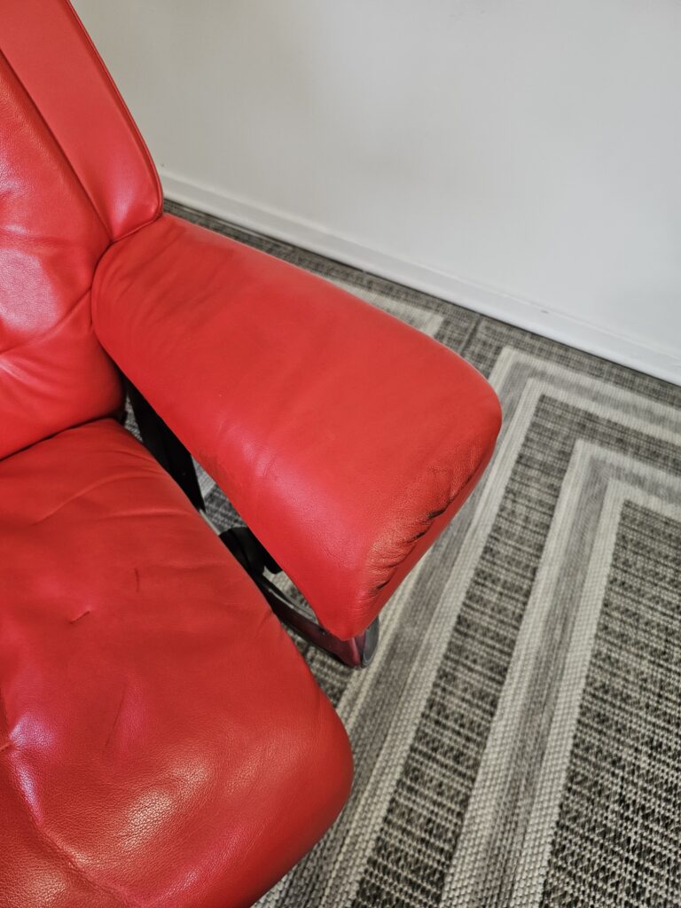 Stressless® Skyline (M) lenestol med krakk fra Ekornes