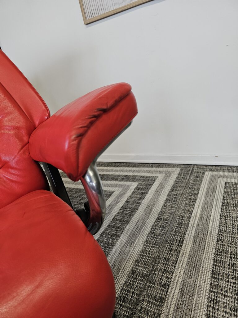 Stressless® Skyline (M) lenestol med krakk fra Ekornes