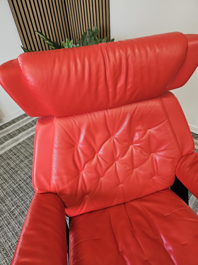 Stressless® Skyline (M) lenestol med krakk fra Ekornes