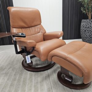 2025/10/1000124160-scaled.jpg Stressless® Capri lenestol m/krakk fra Ekornes
