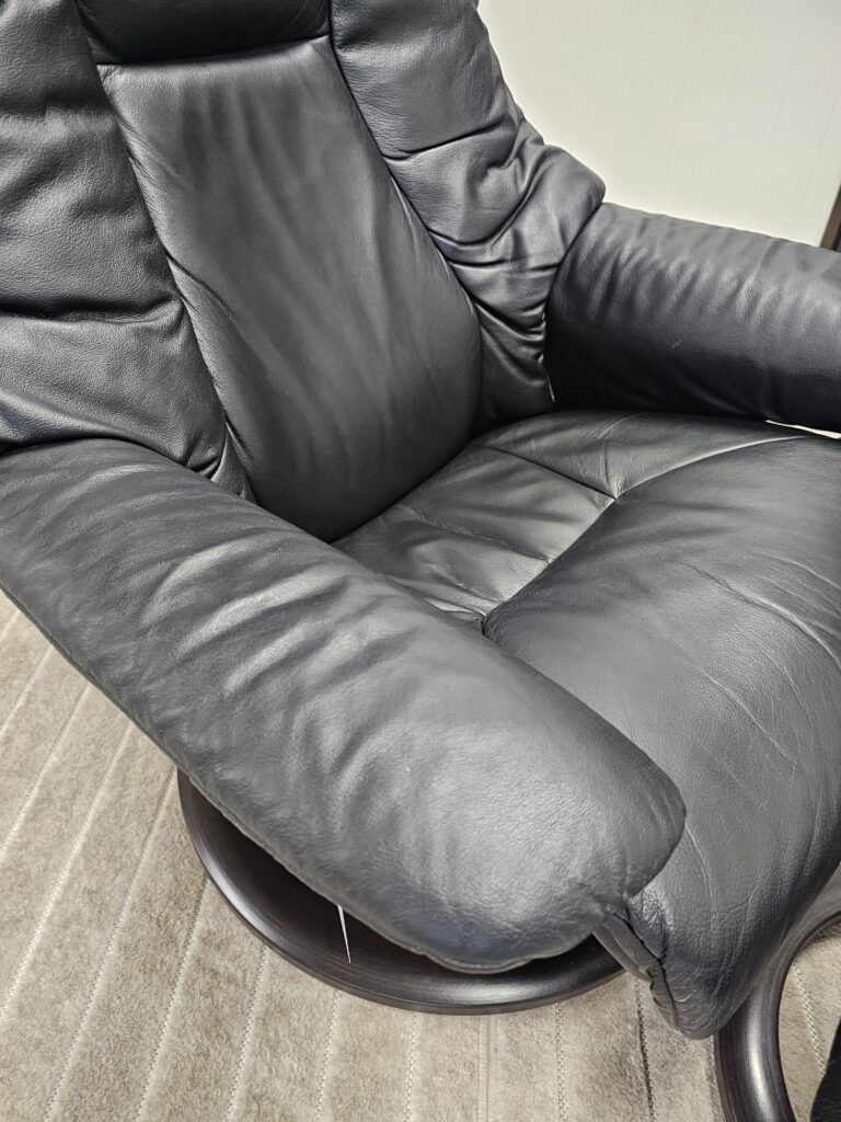 Stressless® Live (M) m/krakk fra Ekornes