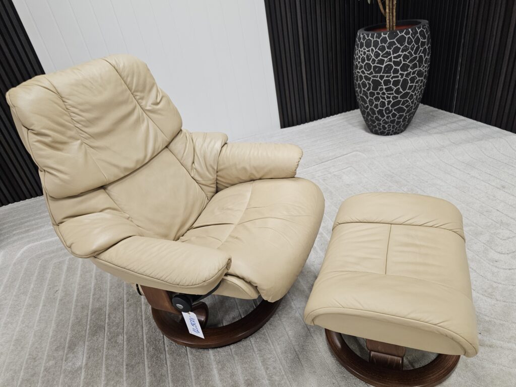 Stressless® Reno (M) m/krakk fra Ekornes