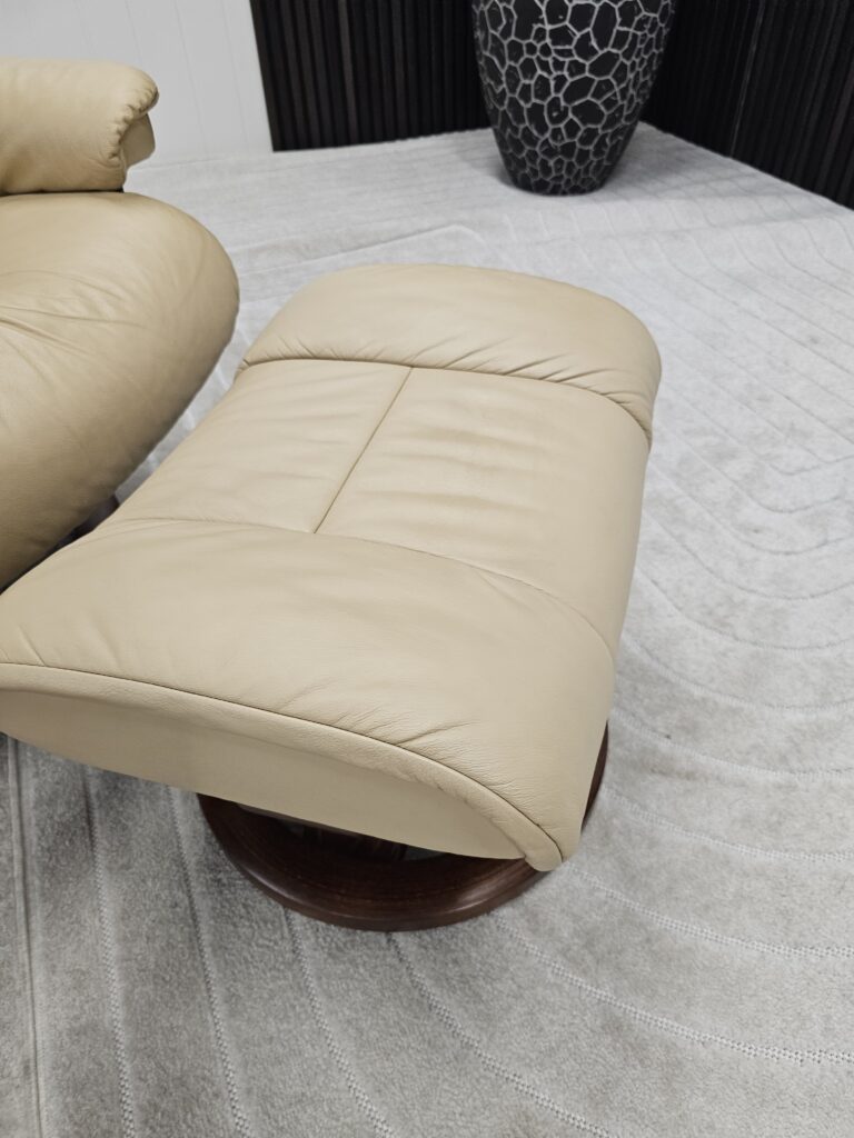 Stressless® Reno (M) m/krakk fra Ekornes
