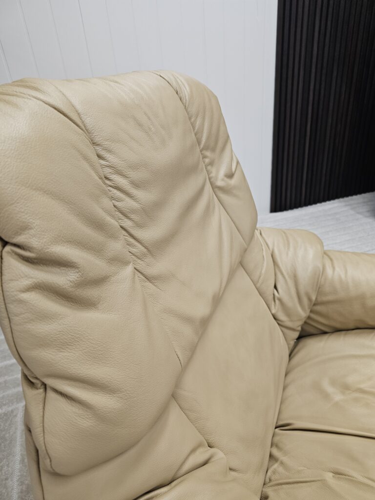 Stressless® Reno (M) m/krakk fra Ekornes