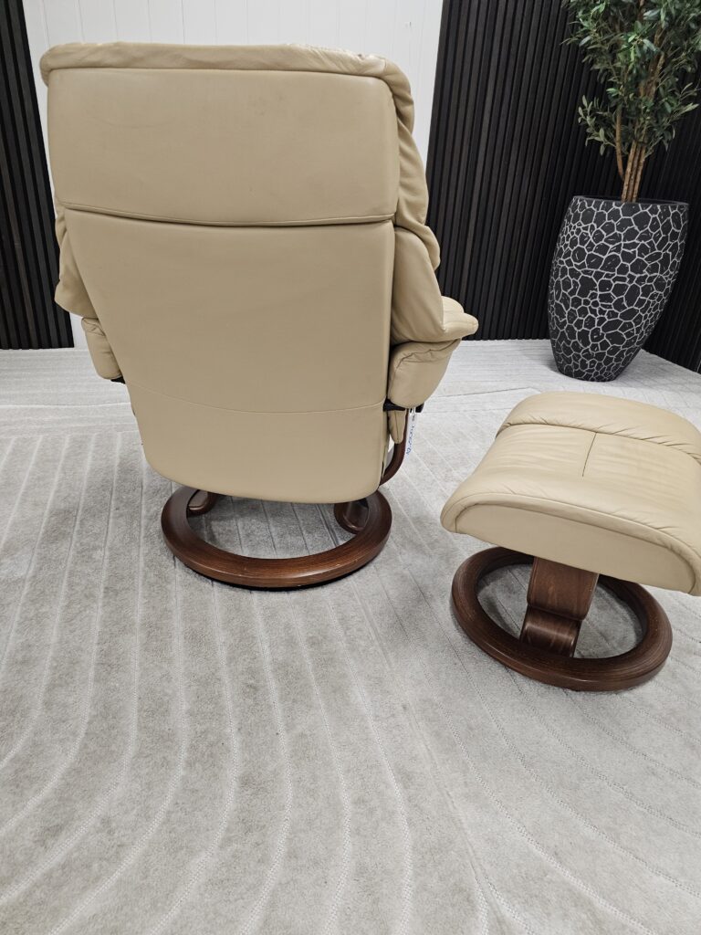 Stressless® Reno (M) m/krakk fra Ekornes