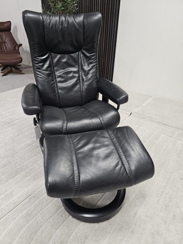 Stressless® Wing (M) m/krakk fra Ekornes