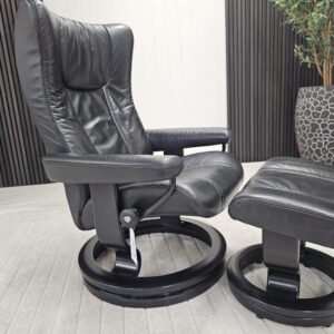 2025/11/1000129665-scaled.jpg Stressless® Wing (M) m/krakk fra Ekornes
