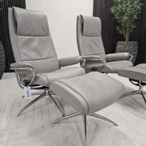 2025/11/1000129835-scaled.jpg 2 stk. Stressless® Paris lenestol m/krakk fra Ekornes