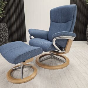 2025/11/1000130352-scaled.jpg Stressless® Dover Signature lenestol m/krakk fra Ekornes