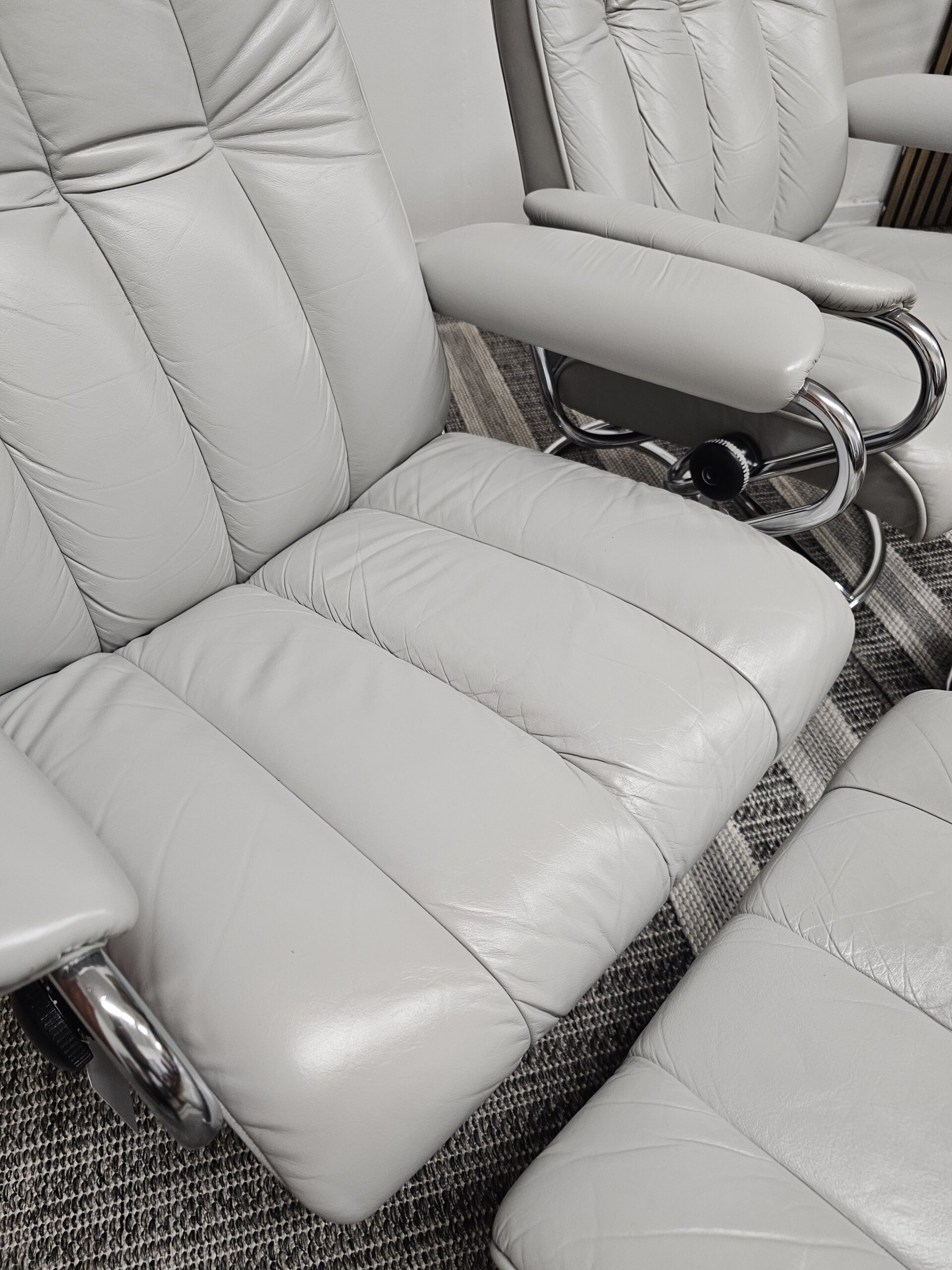 2 stk. Ikonisk Stressless® Golf Original lenestoler fra Ekornes - Bilde 19