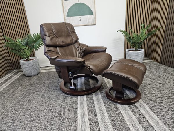 2 stk. Stressless® Reno (L) m/krakk fra Ekornes- Pent brukt!