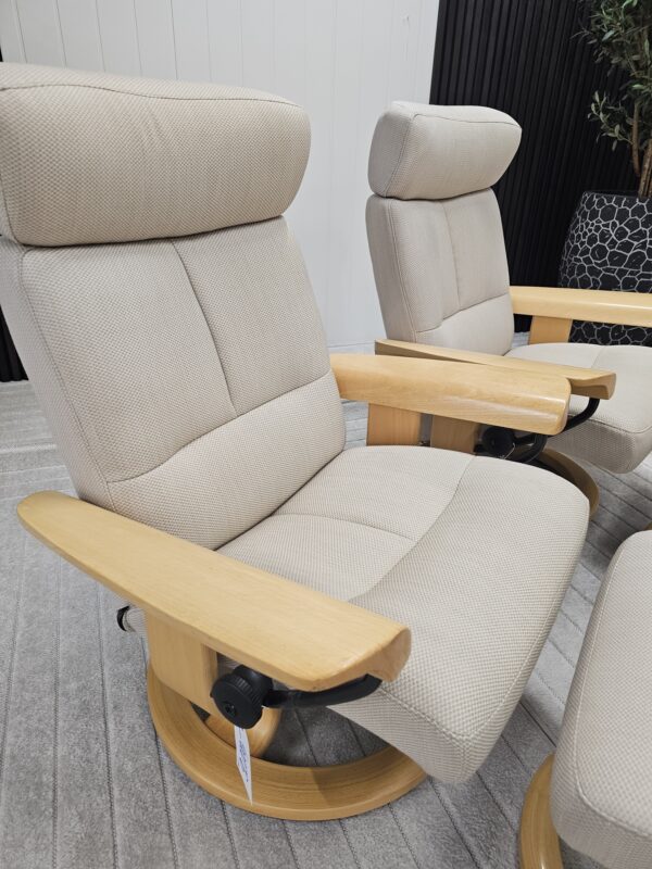 1 stk. Stressless® Classic lenestol- Unik modell med eike armlener