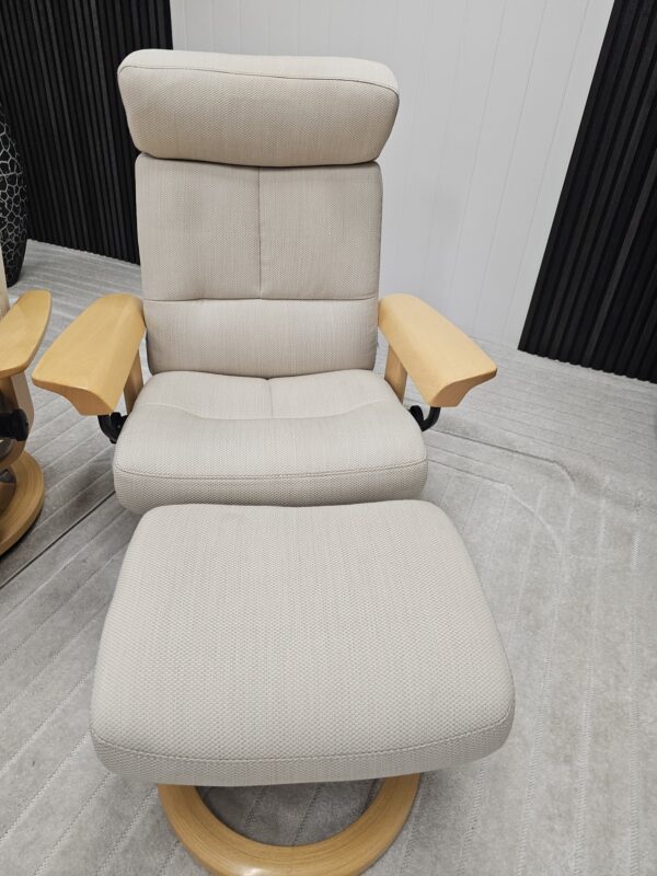 1 stk. Stressless® Classic lenestol- Unik modell med eike armlener