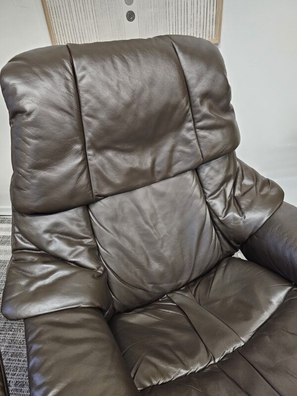2 stk. Stressless® Reno (M) lenestoler m/krakk fra Ekornes