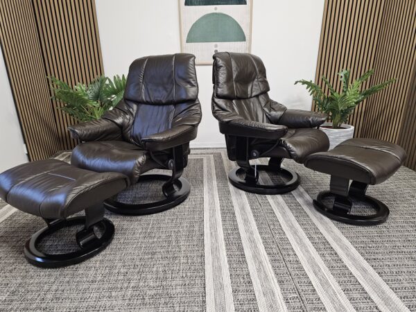 2 stk. Stressless® Reno (M) lenestoler m/krakk fra Ekornes