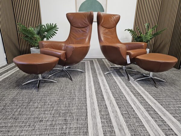 2 stk. Hjellegjerde Baloo lenestol m/krakk