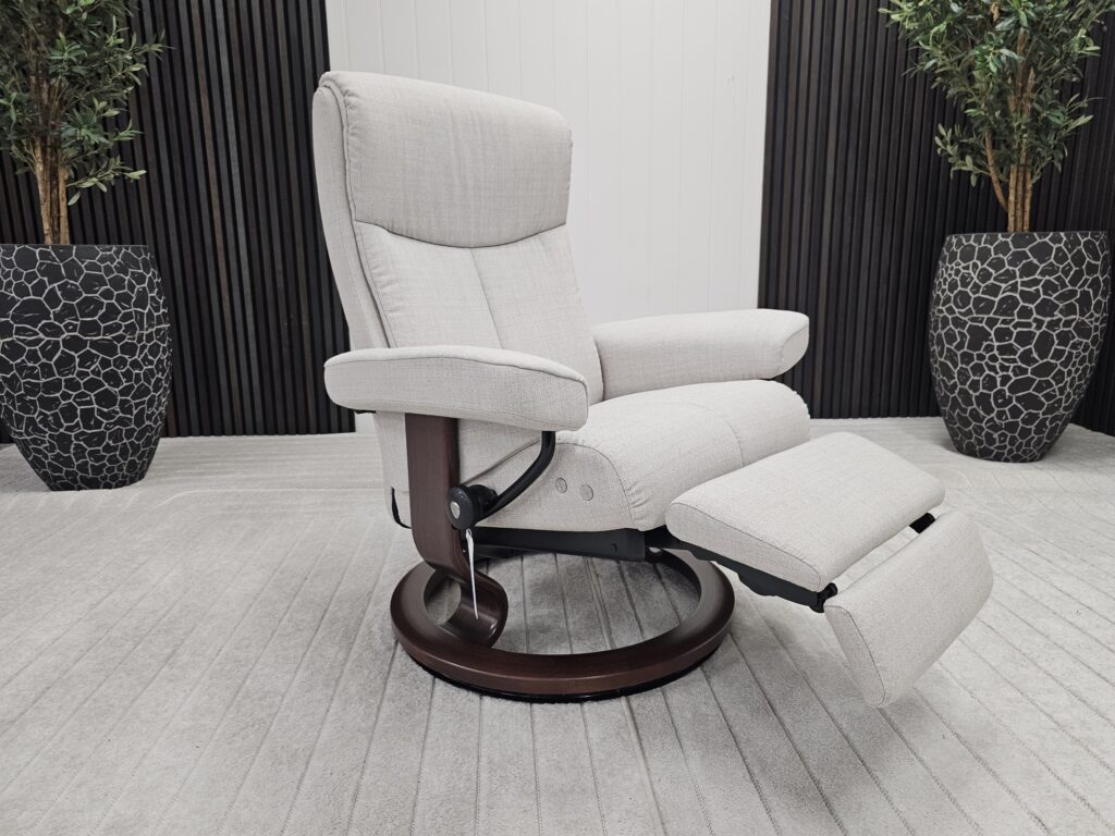 Elegant Stressless® Dover elektrisk lenestol fra Ekornes