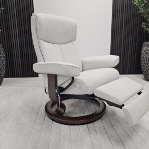 Elegant Stressless® Dover elektrisk lenestol fra Ekornes