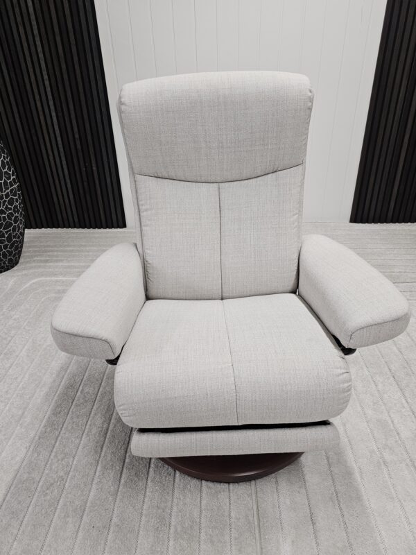 Elegant Stressless® Dover elektrisk lenestol fra Ekornes