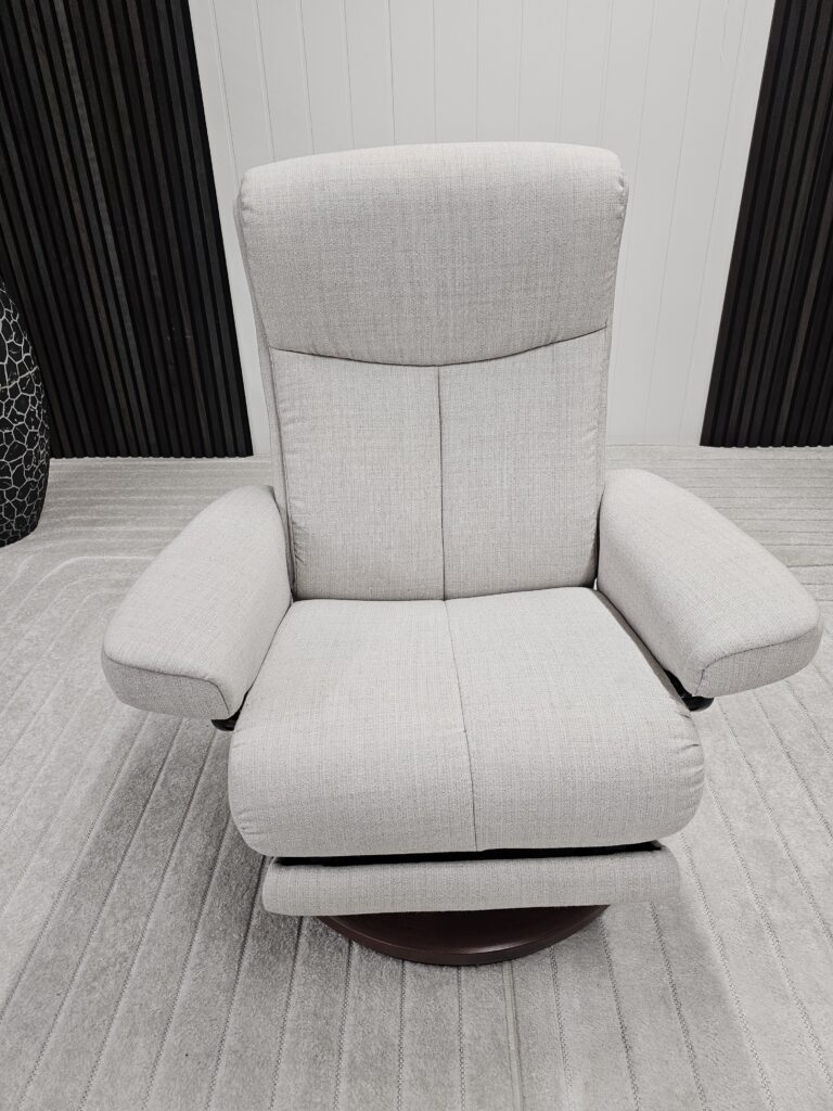 Elegant Stressless® Dover elektrisk lenestol fra Ekornes