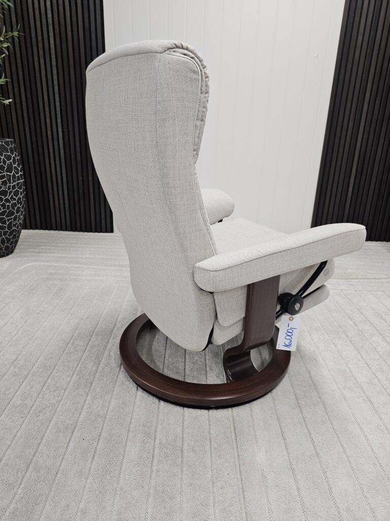Elegant Stressless® Dover elektrisk lenestol fra Ekornes