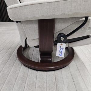 Elegant Stressless® Dover elektrisk lenestol fra Ekornes - Bilde 9