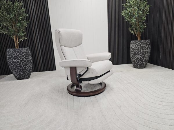 Elegant Stressless® Dover elektrisk lenestol fra Ekornes