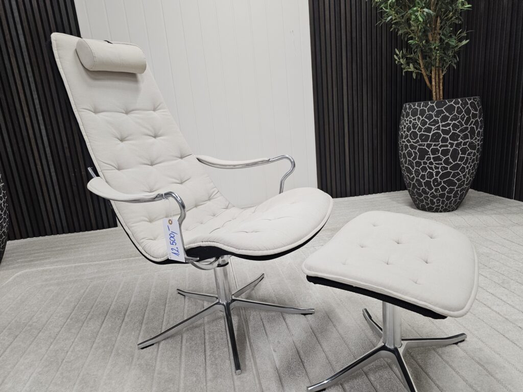 Conform Bravo hvilestol med krakk