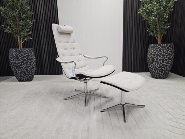 Conform Bravo hvilestol med krakk