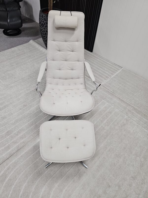 Conform Bravo hvilestol med krakk