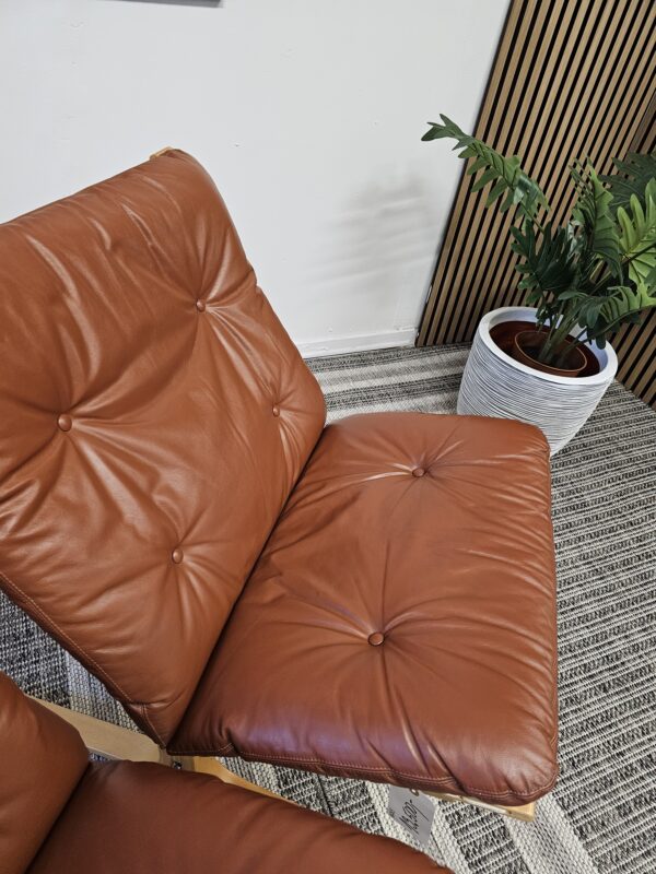 2 stk. Ikonisk Siesta Classic model SIE 302 vintage lenestol