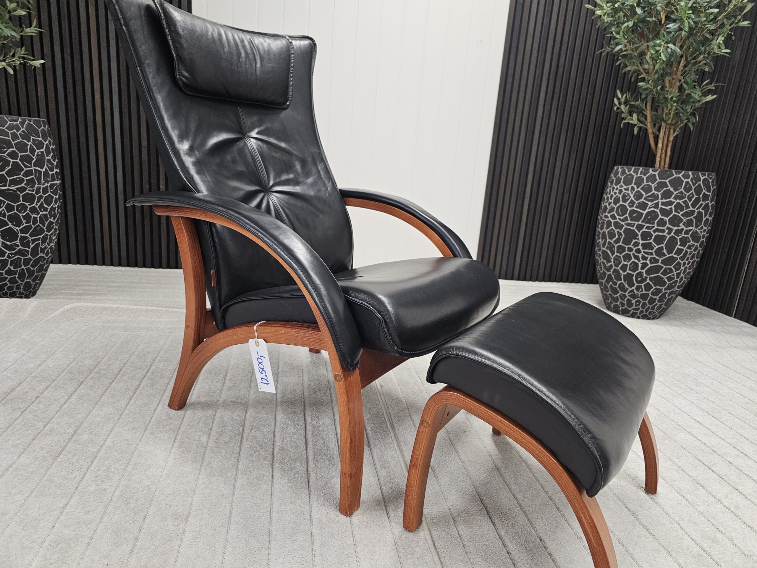 Brunstad Delta Legend lenestol med krakk - Bilde 1