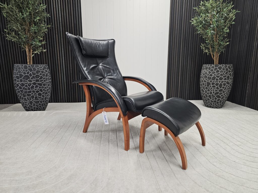 Brunstad Delta Legend lenestol med krakk