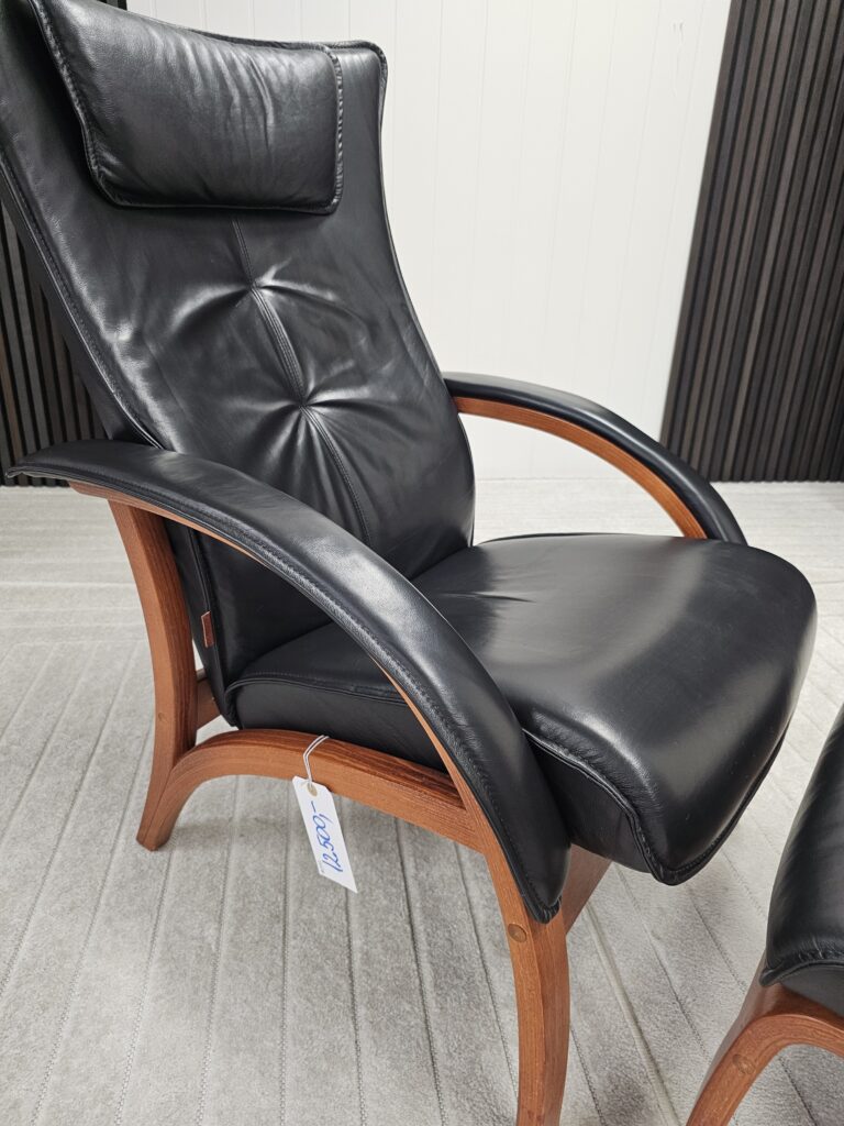 Brunstad Delta Legend lenestol med krakk