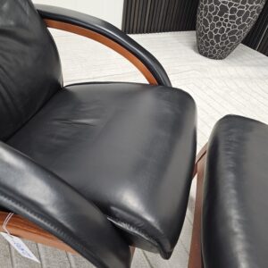 Brunstad Delta Legend lenestol med krakk - Bilde 12