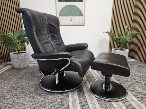 Stressless Blues (L) lenestol med krakk