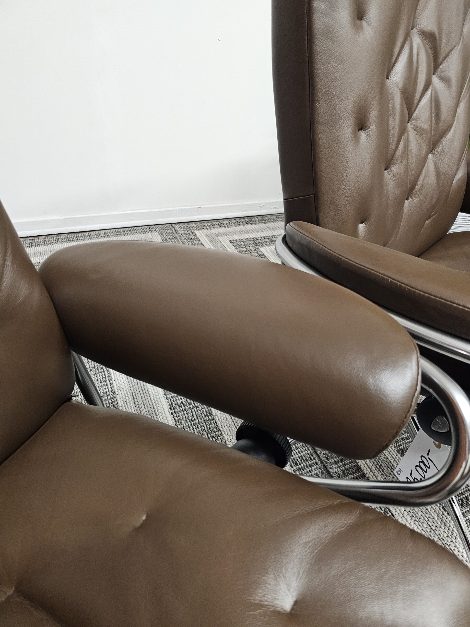 2 stk. Stressless Høyrygg Metro lenestoler m/krakk - Bilde 10