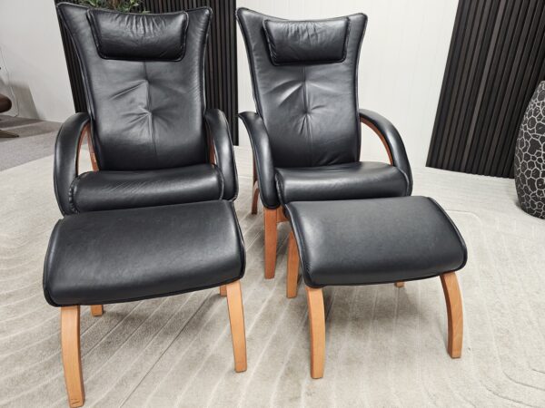 2 stk. Brunstad Delta Legend lenestoler med krakk