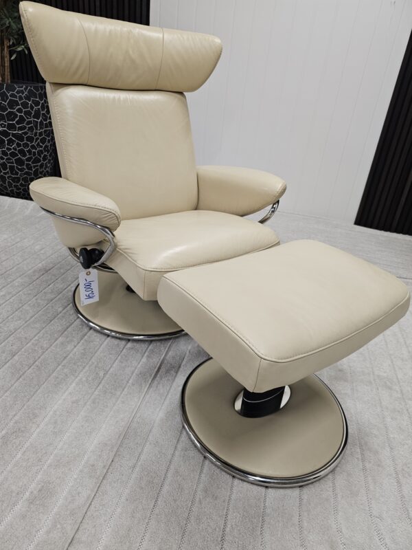 Stressless Jazz (M) lenestol med krakk