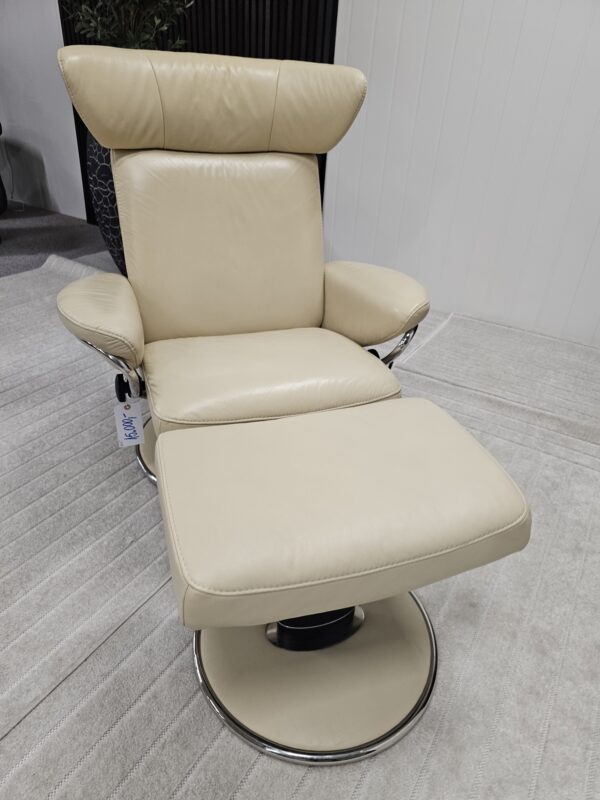 Stressless Jazz (M) lenestol med krakk