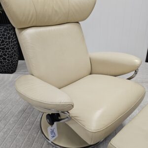 Stressless Jazz (M) lenestol med krakk - Bilde 9
